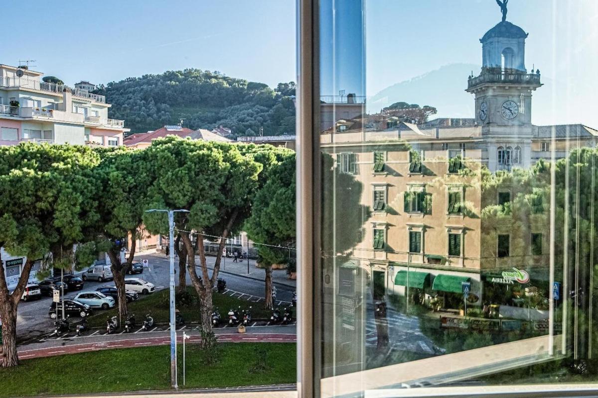 Piazza Repubblica Elegante Appartmento เซสตรี เลวานเต ภายนอก รูปภาพ